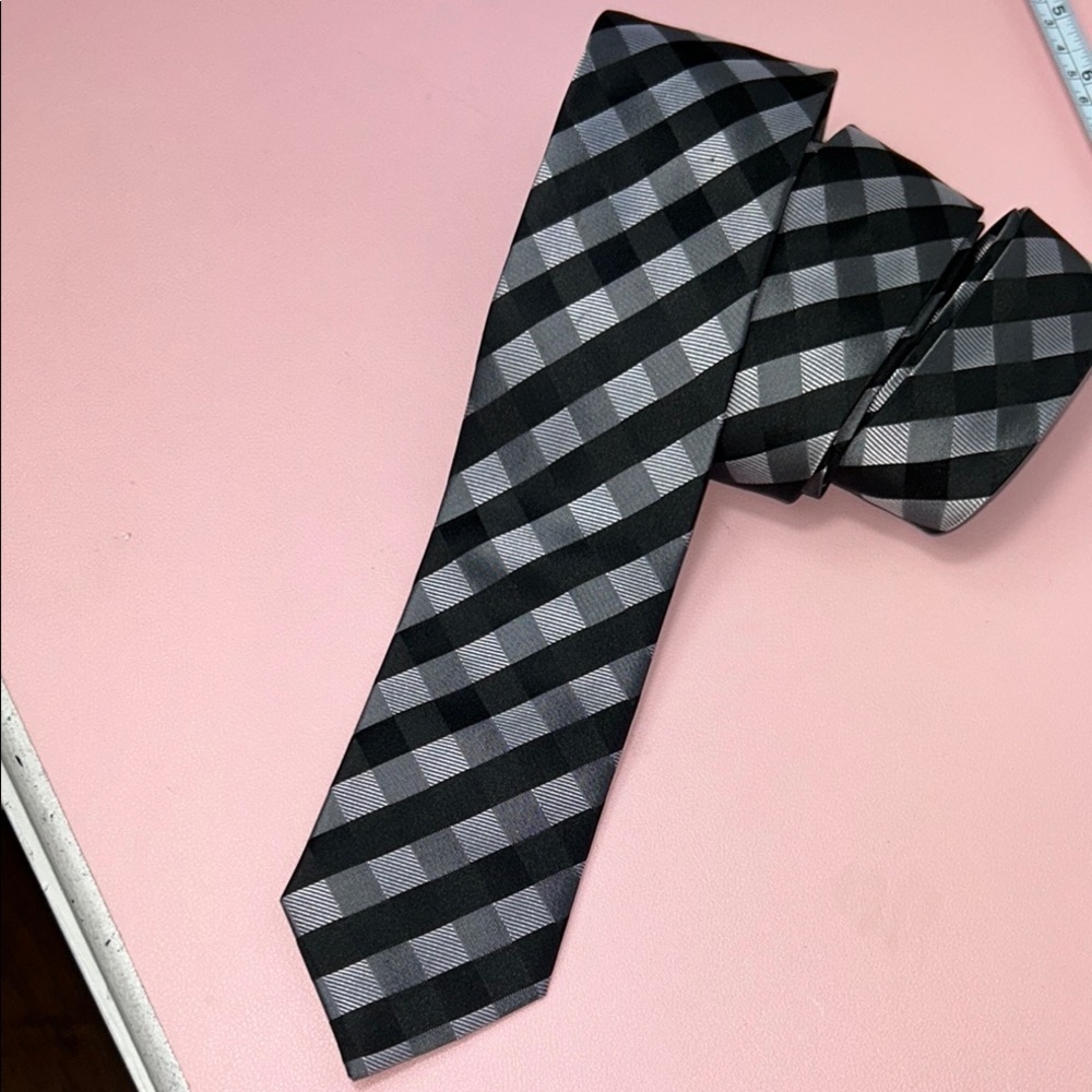 Tristan Black Gray Checkered Silk Tie